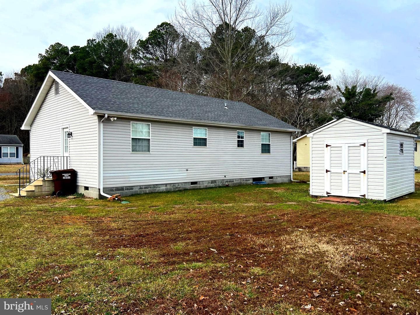 709 Governors Avenue photo 4