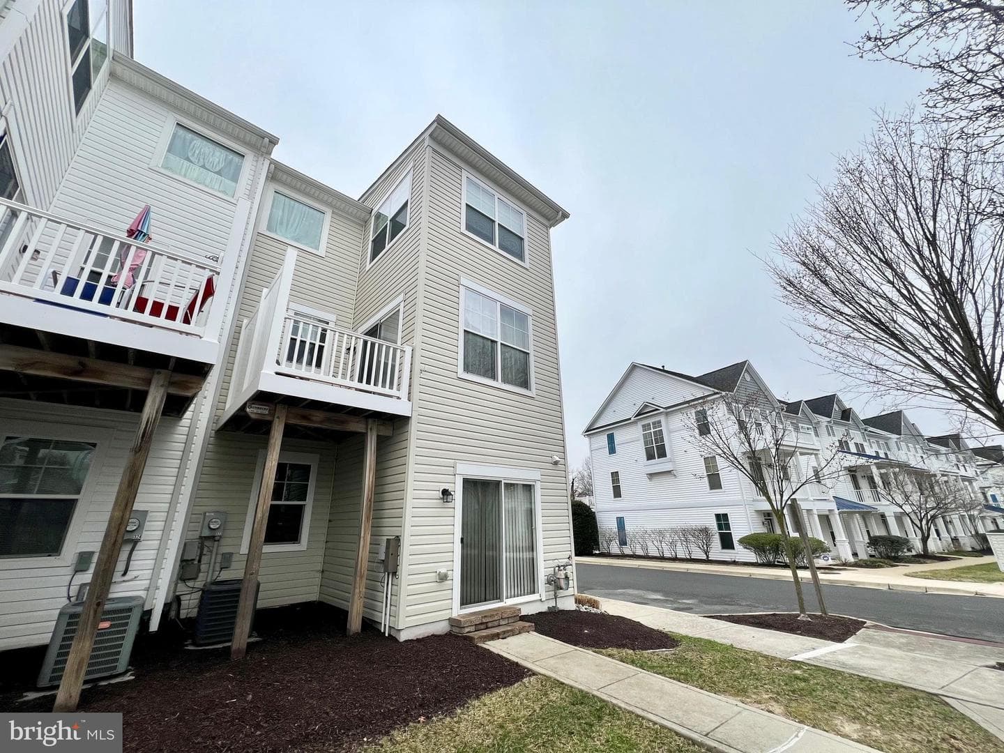 322 Shipyard Drive #82 photo 23