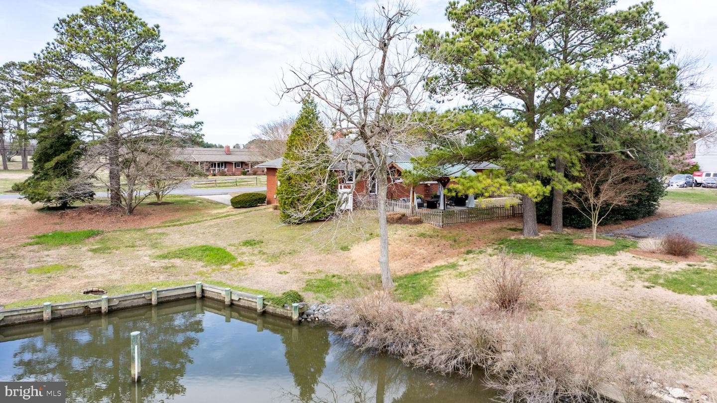5505 Whitehall Road photo 36