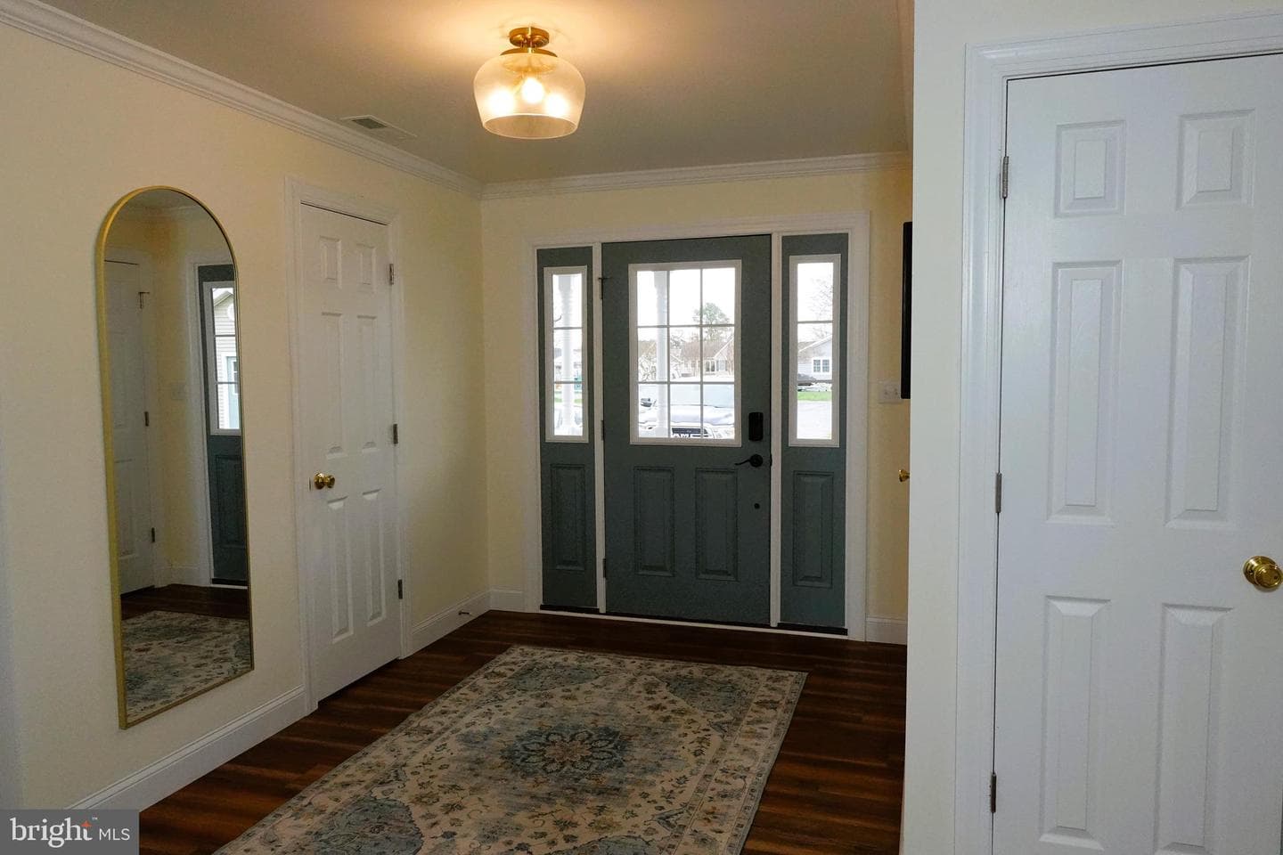 1604 Deep Point Road photo 4