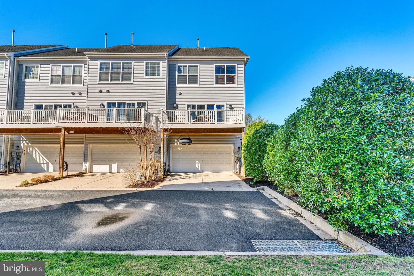 500 Seaway Lane #24 photo 36