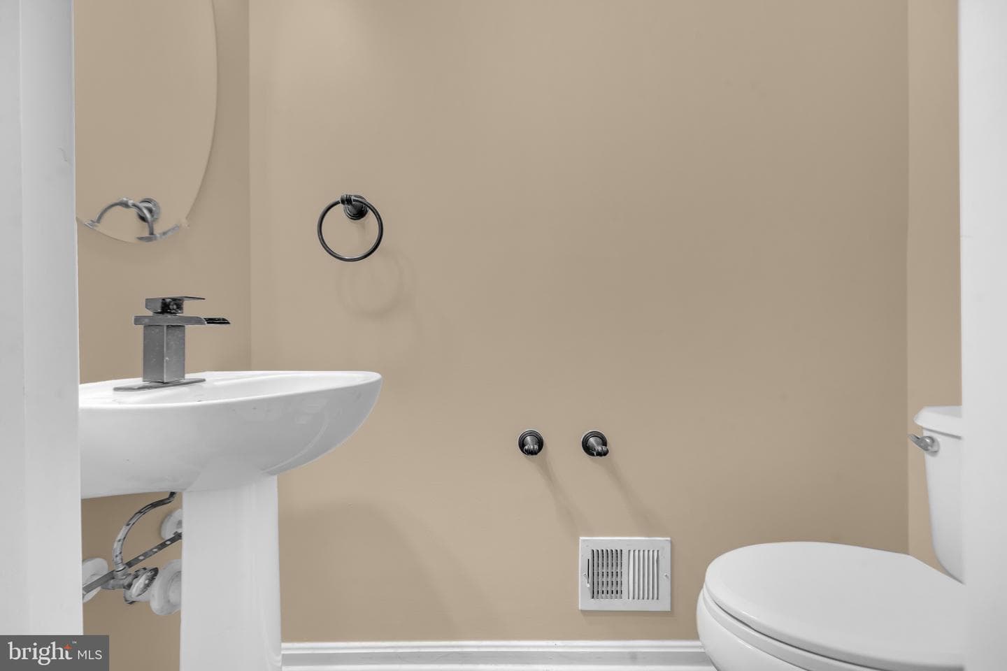 1601 Winters Court photo 15