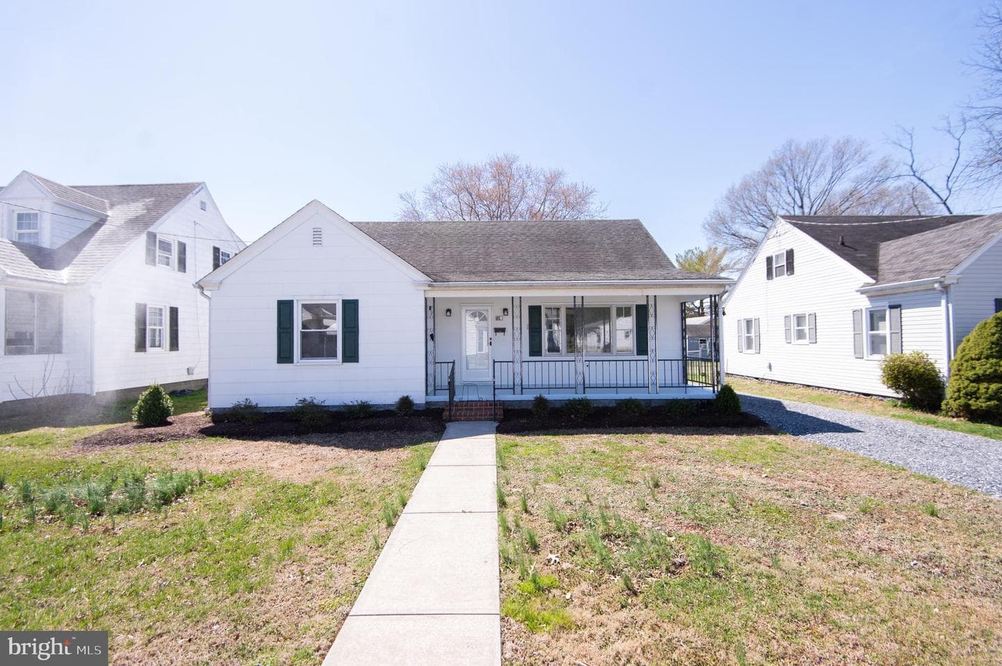 412 E Appleby Avenue photo 39