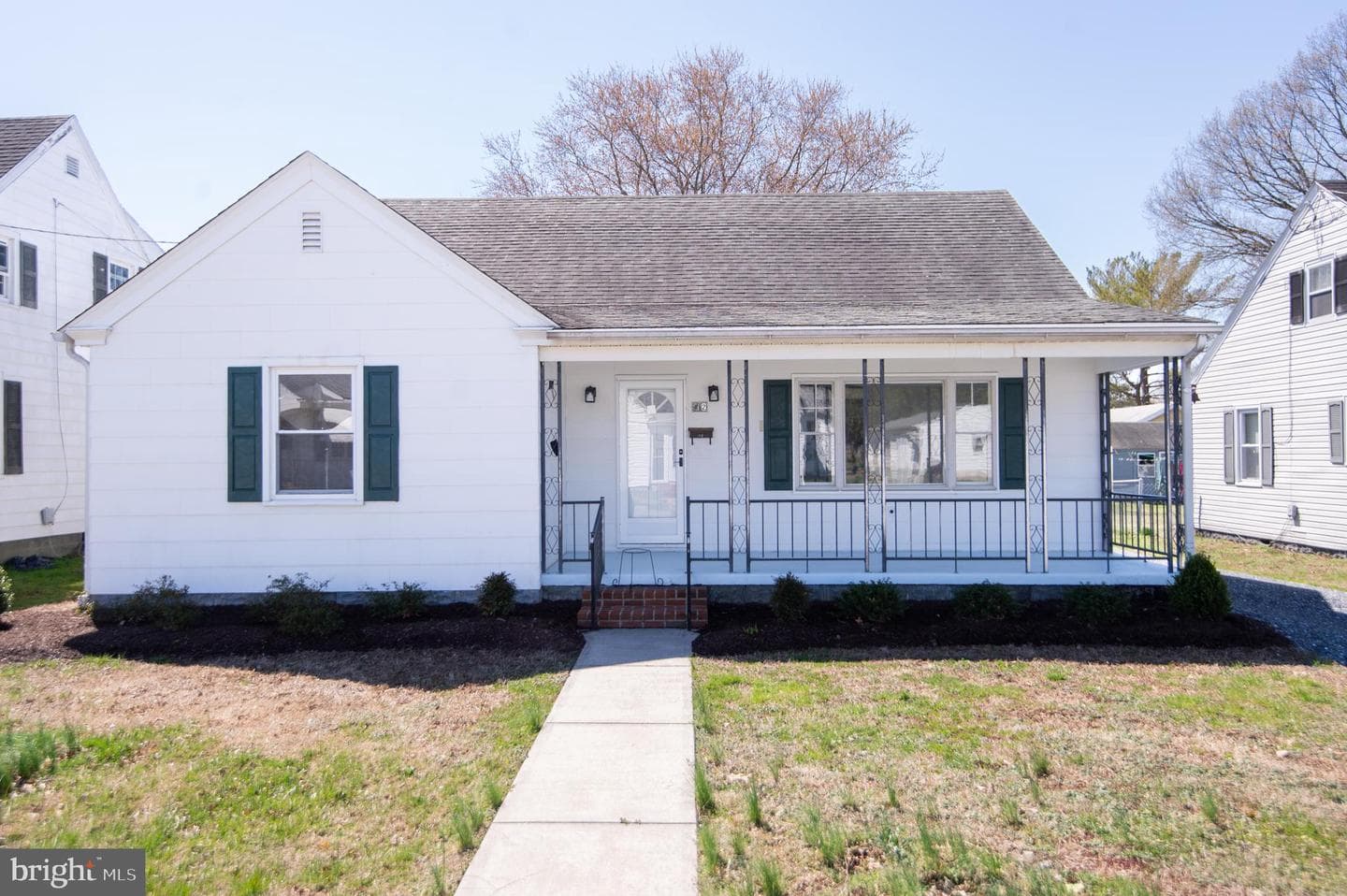 412 E Appleby Avenue photo 40