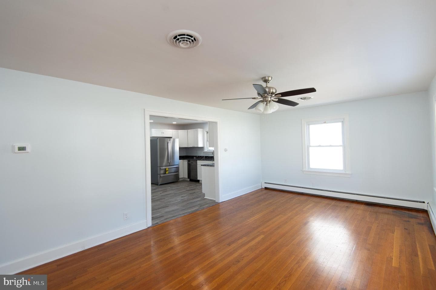 412 E Appleby Avenue photo 6