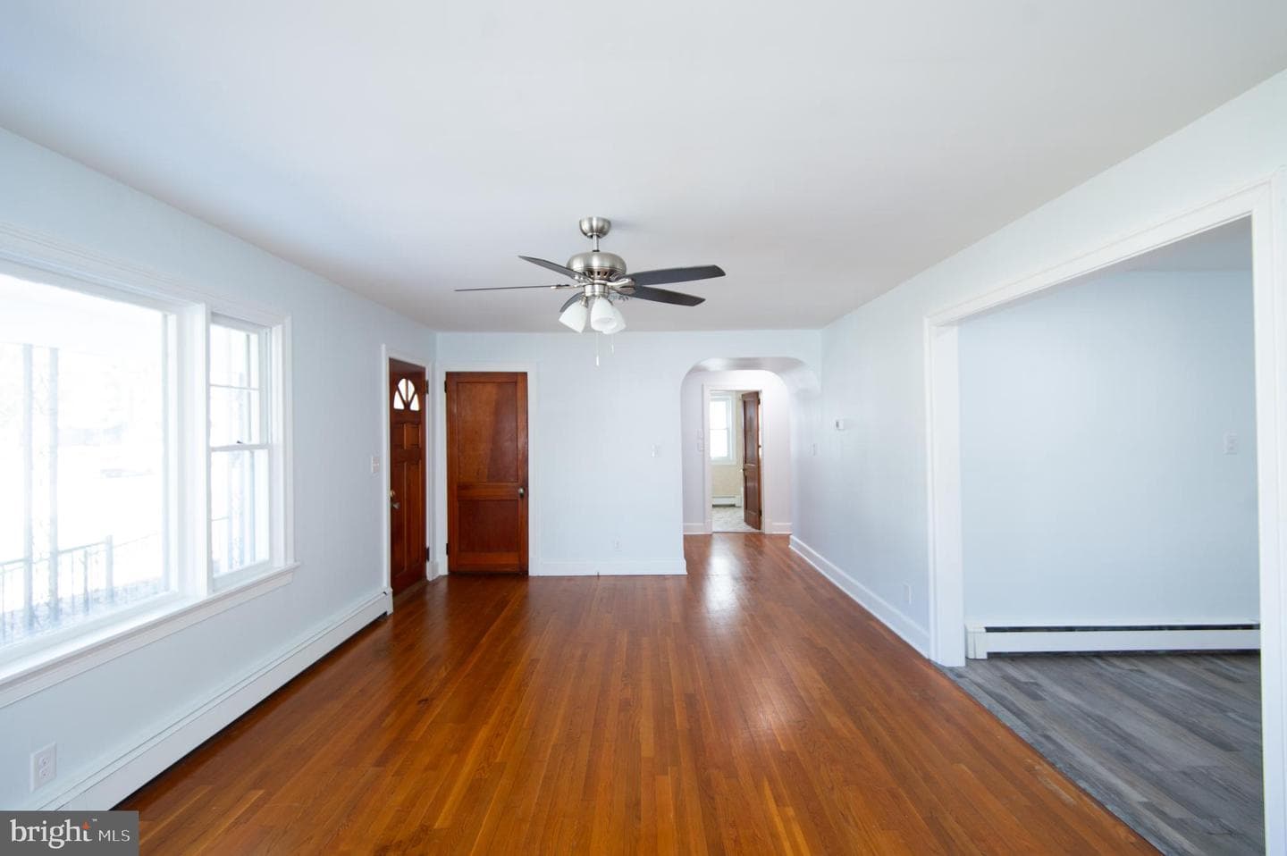 412 E Appleby Avenue photo 8