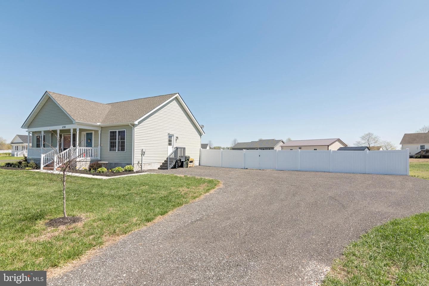 6708 Bens Lane photo 2