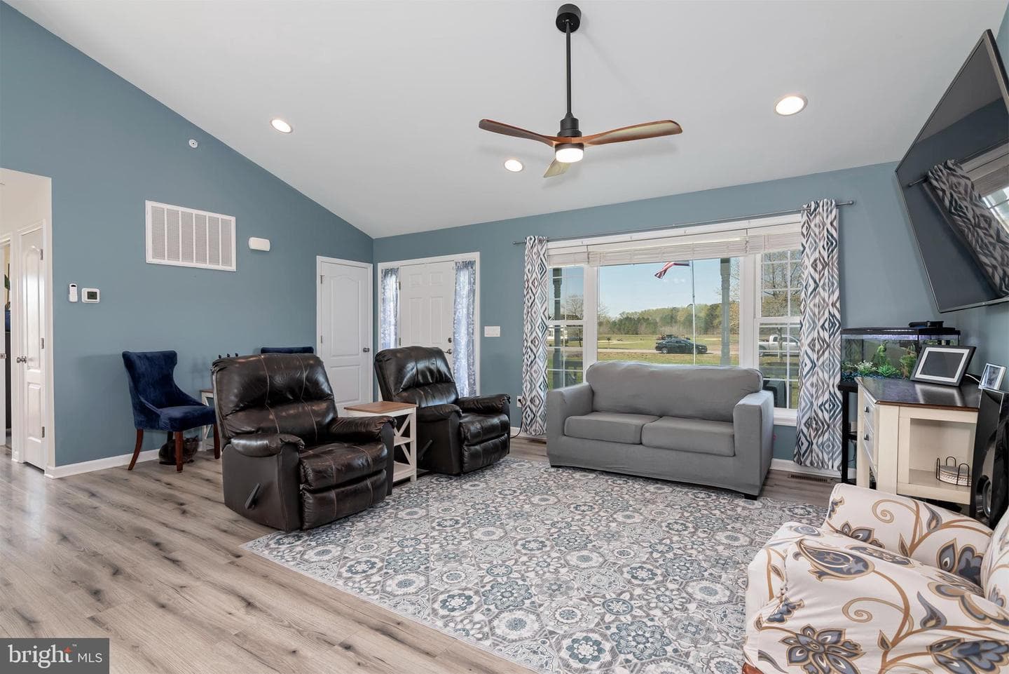 6708 Bens Lane photo 8