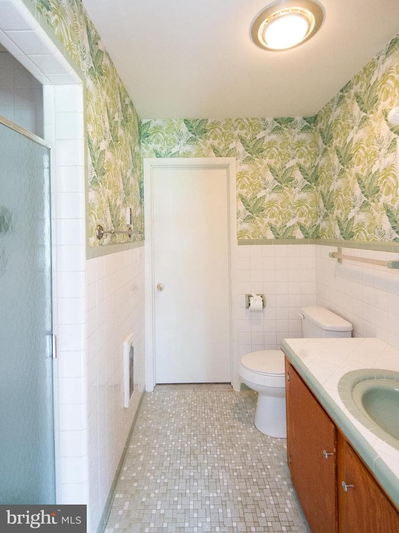 604 Edlon Park Drive photo 10