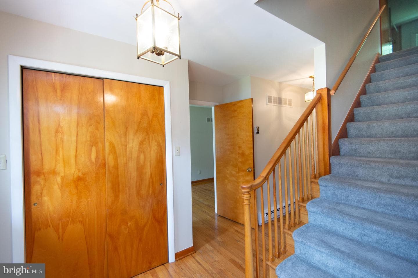 604 Edlon Park Drive photo 3