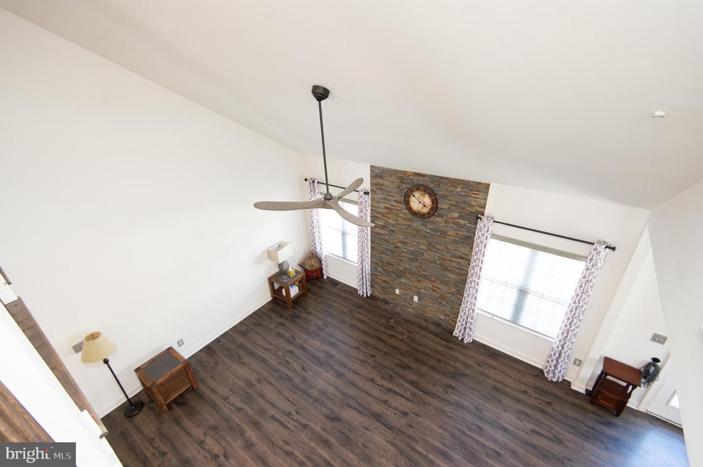 304 Regulator Drive S photo 17