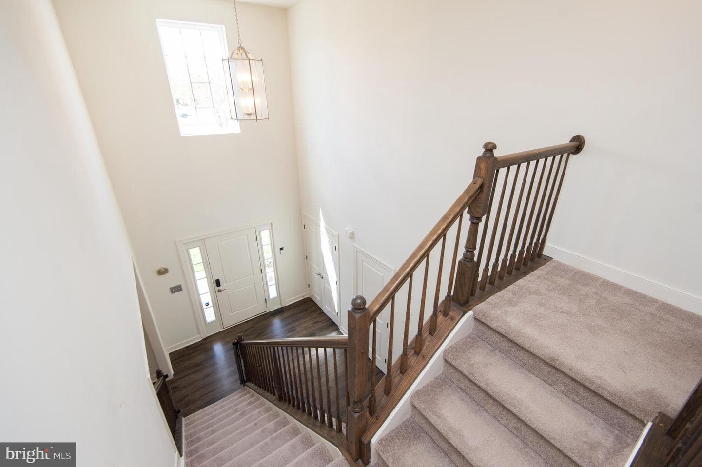 304 Regulator Drive S photo 47