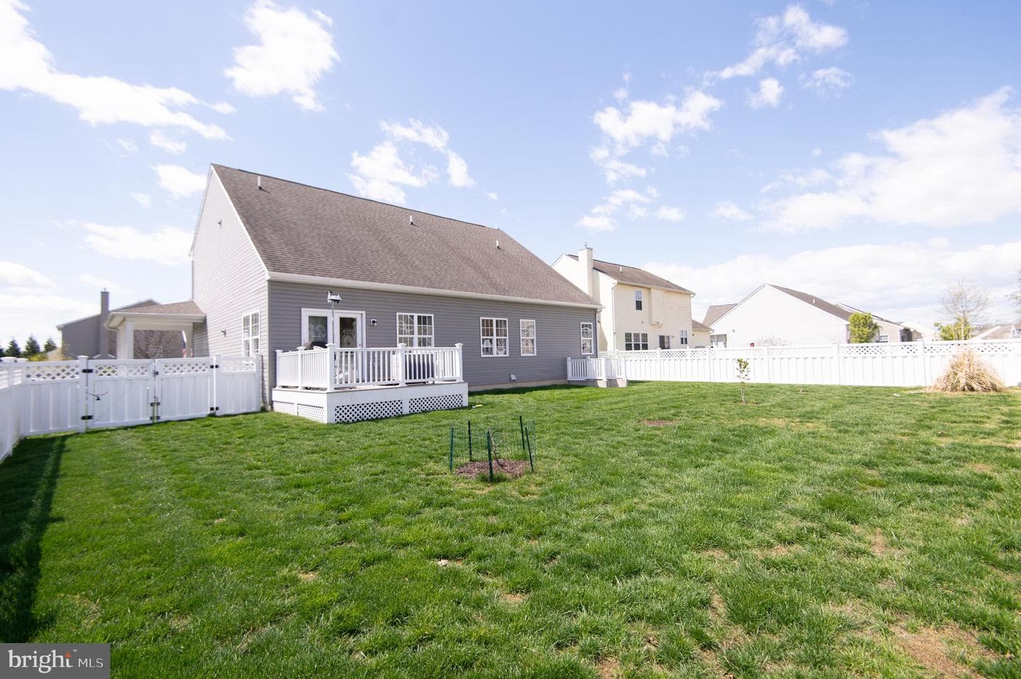 304 Regulator Drive S photo 62