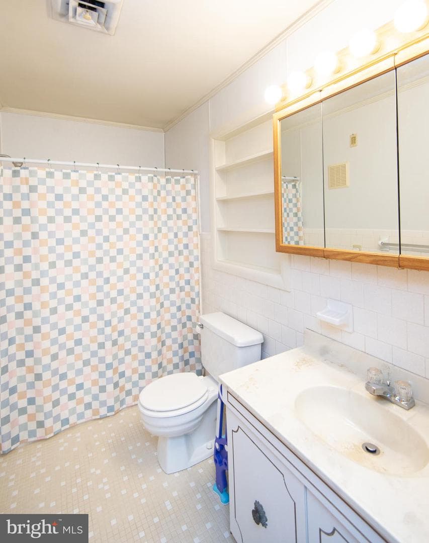 110 Middle Street photo 51