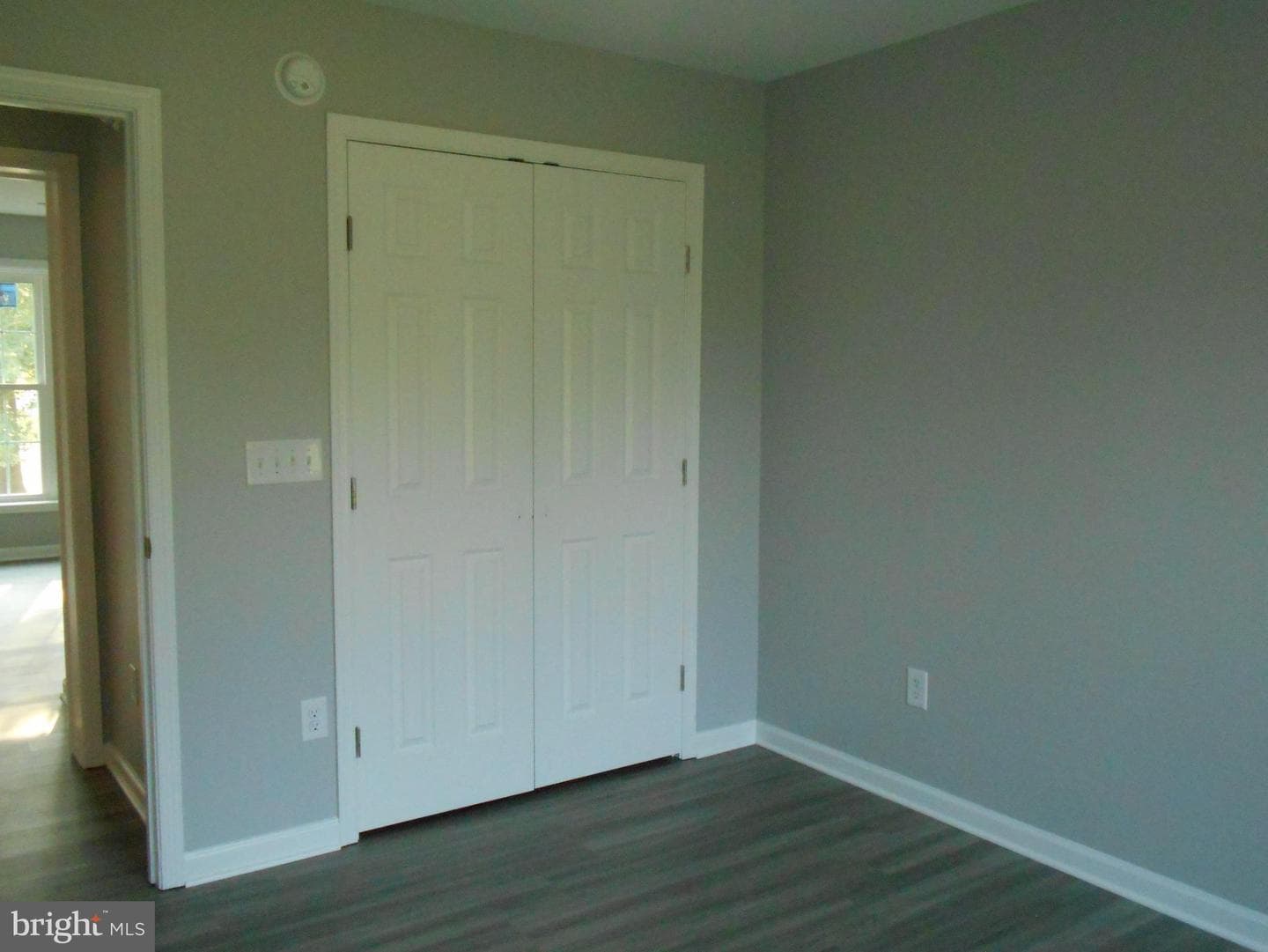 6271 Solomons Circle photo 24