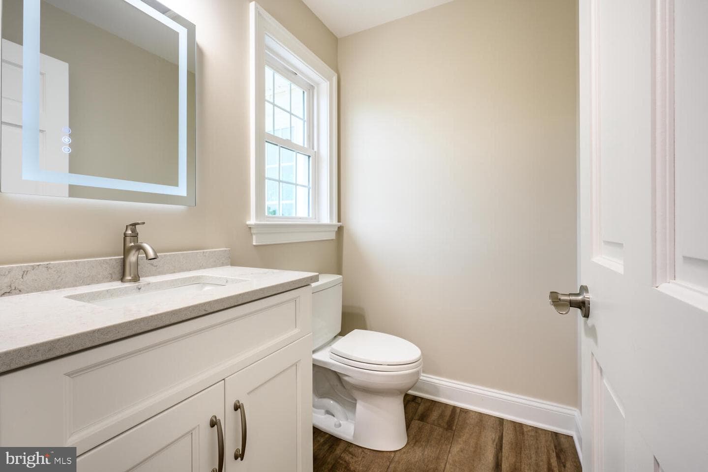 405 Collins Avenue photo 34