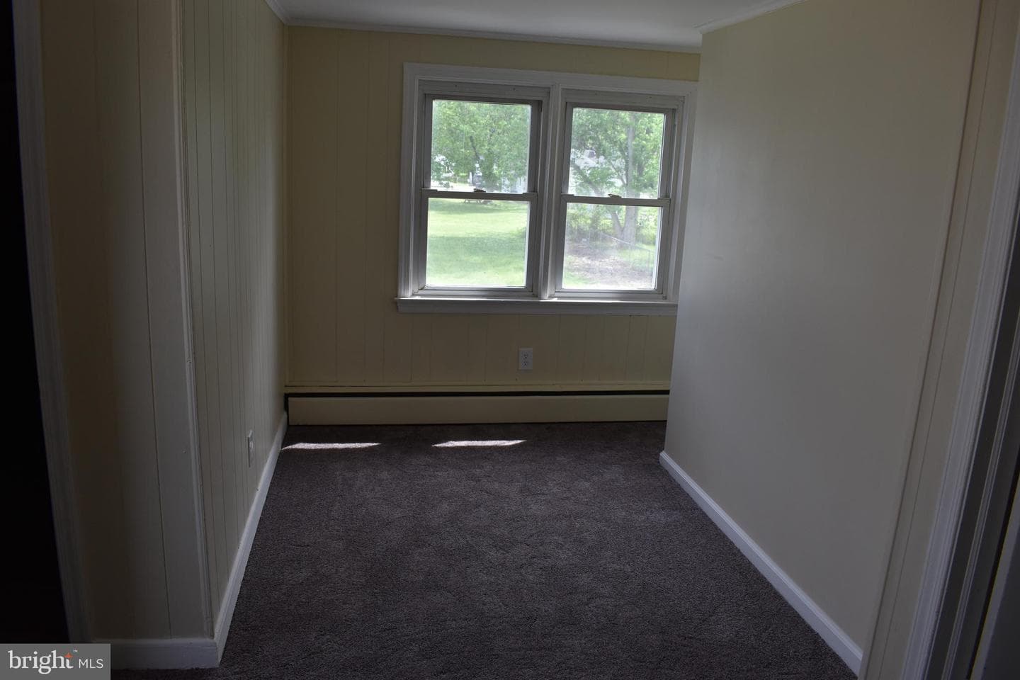 402 Bayly Avenue photo 17