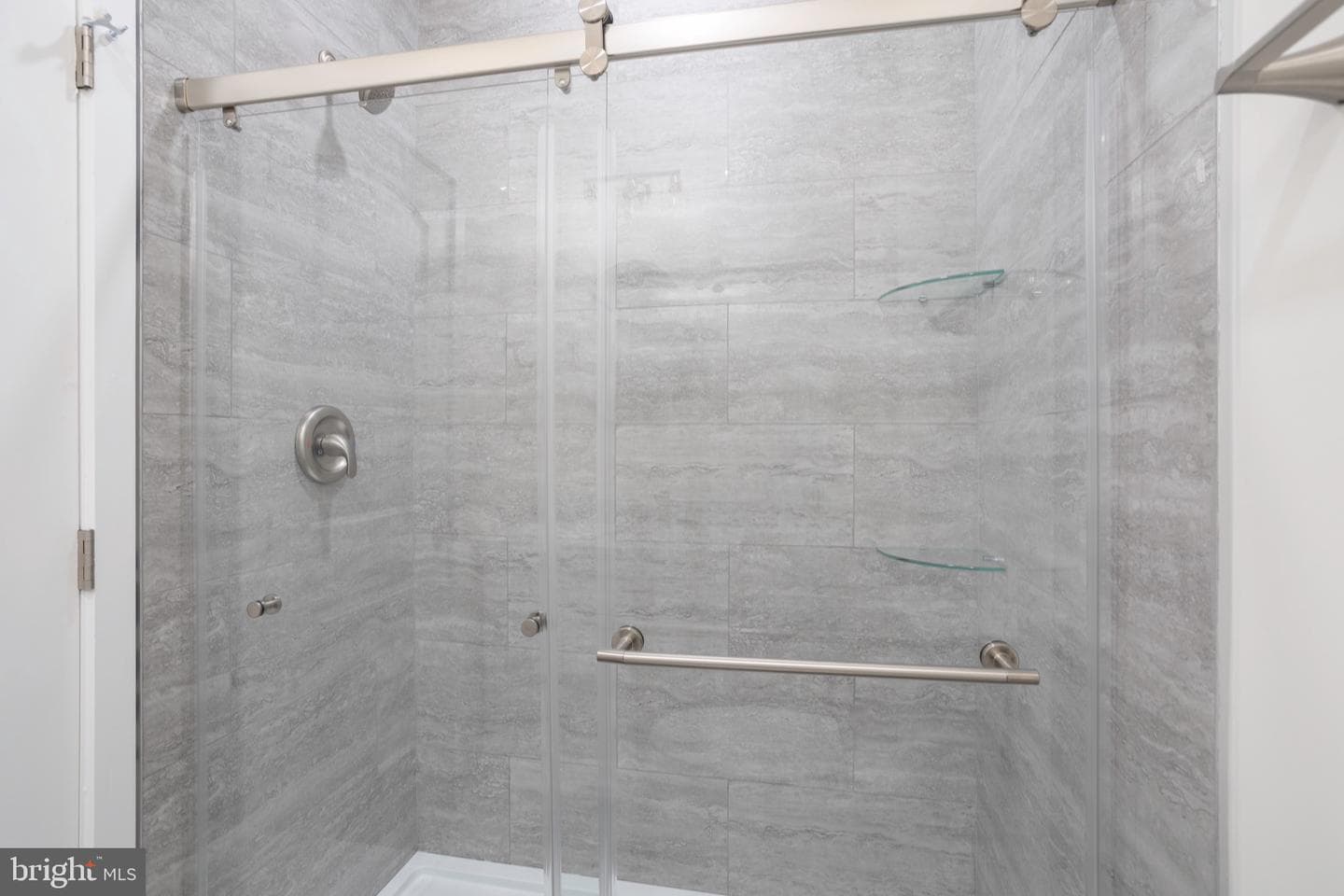 1207 Race Street photo 8
