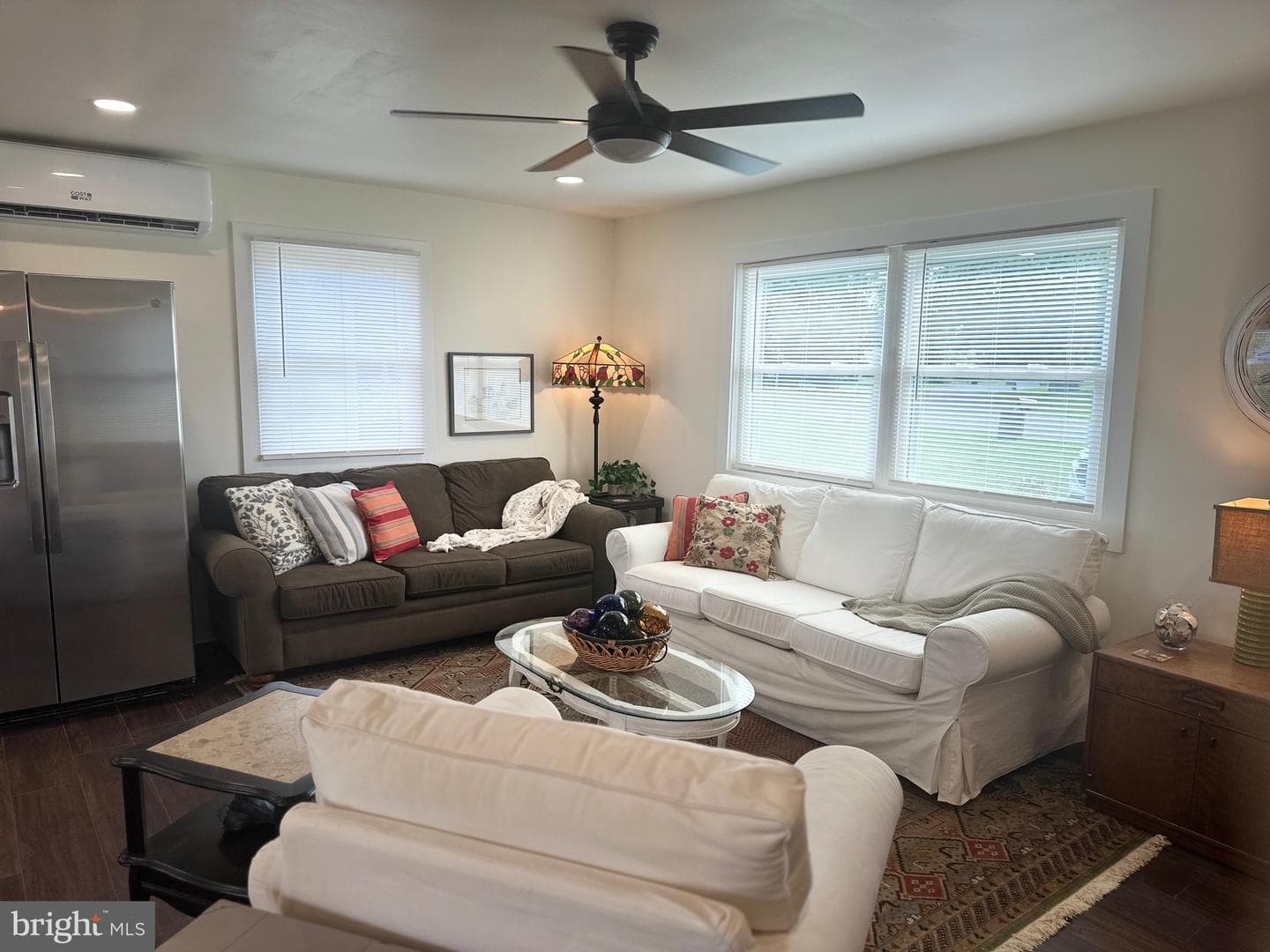 302 Glen Oak Circle photo 2