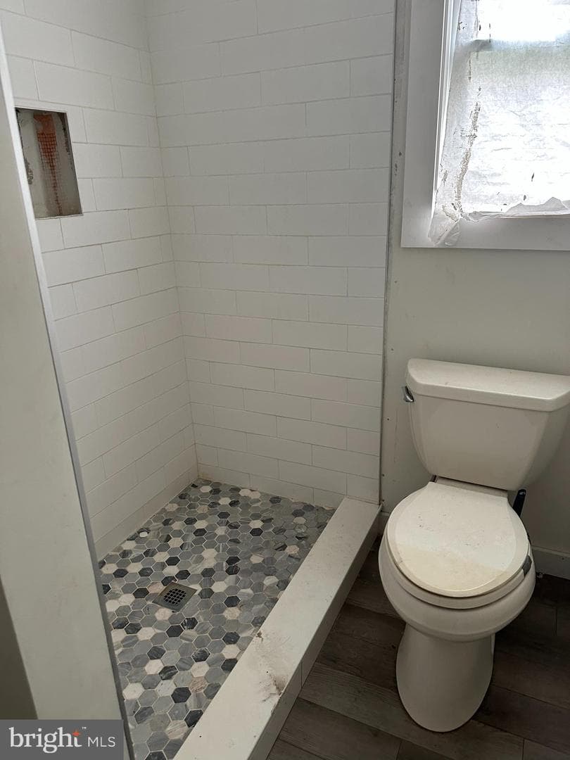 818 Washington Street photo 8