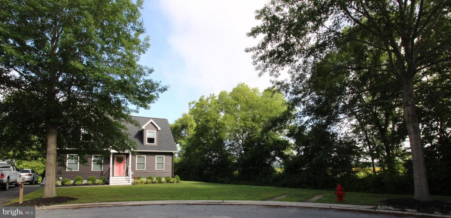 116 Trinity Court photo 4