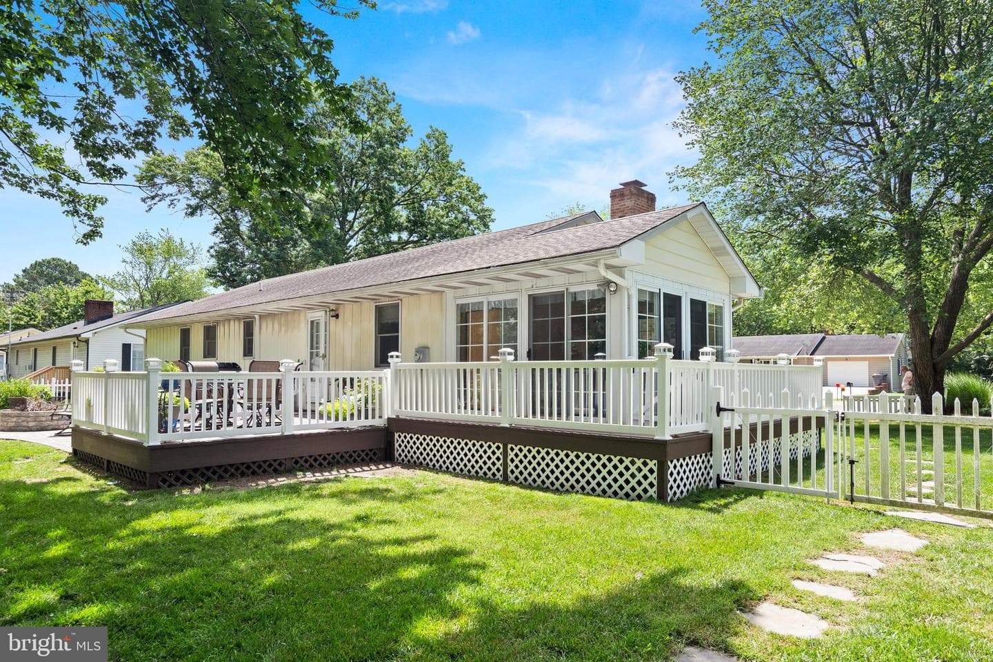 109 Holly Terrace photo 31