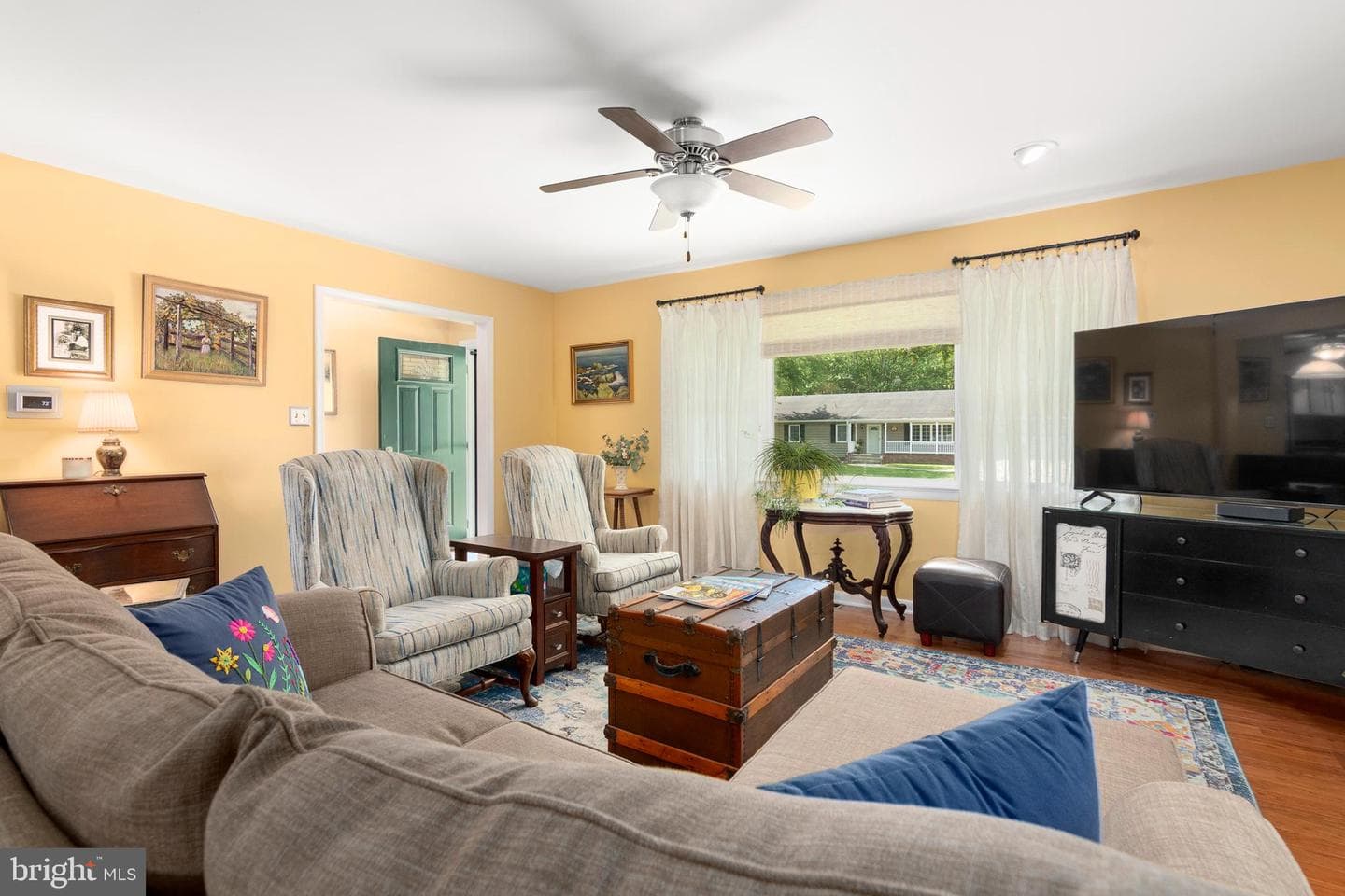 109 Holly Terrace photo 7