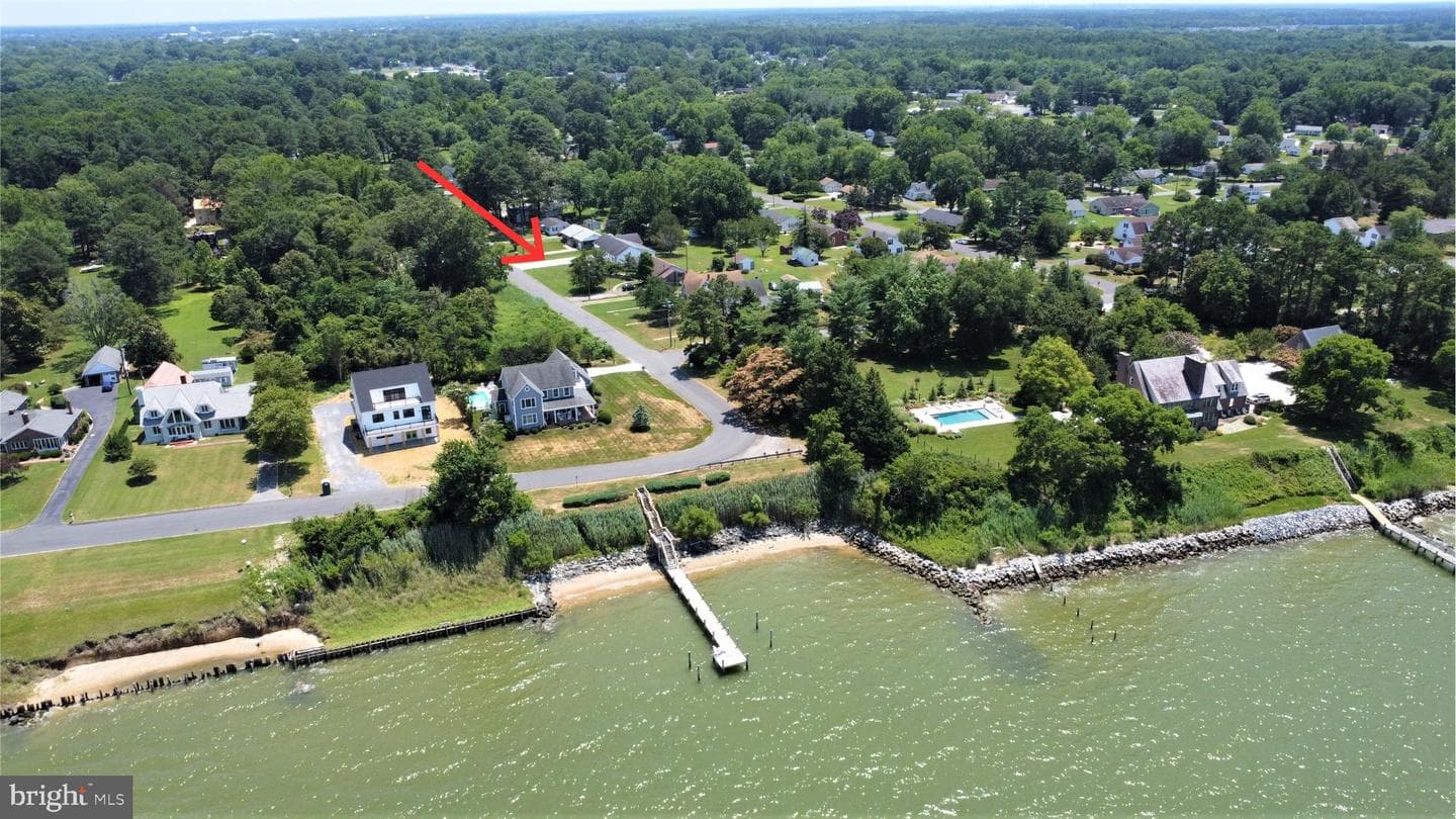 206 Bayview Avenue photo 35