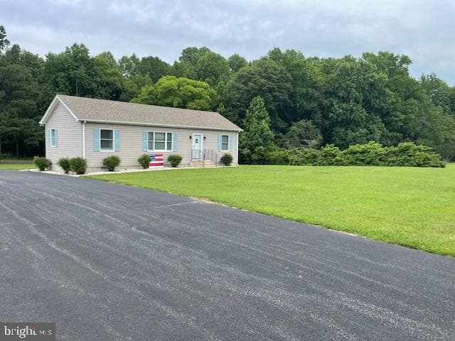 4010 Bradley Circle photo 2