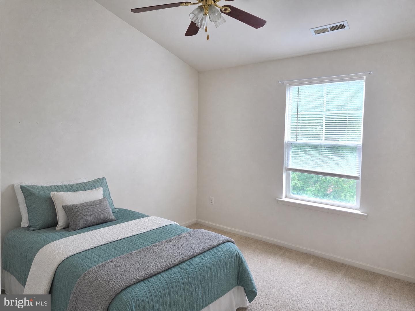 324 Shipyard Drive #83 photo 23