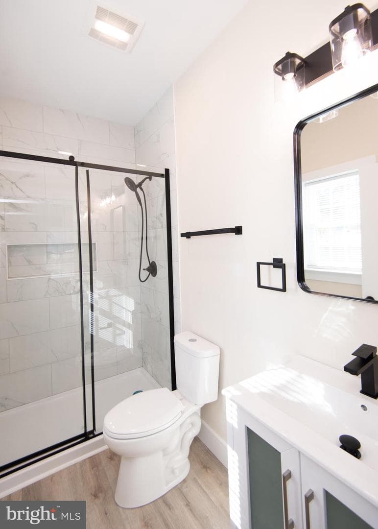 103 Linden Avenue photo 28