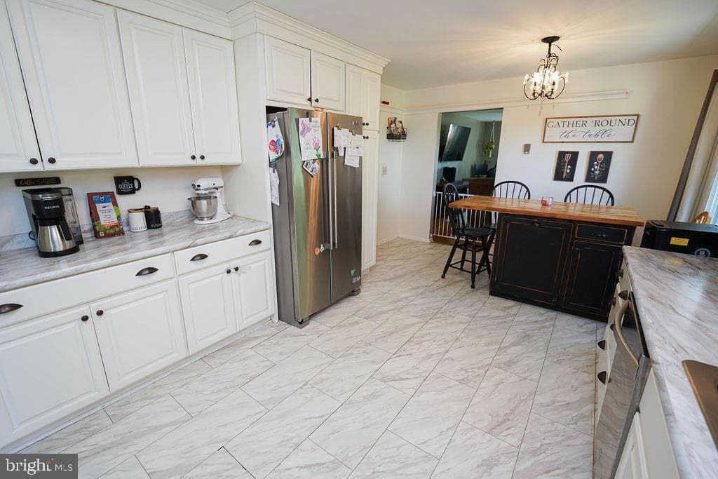 513 Linden Lane photo 10