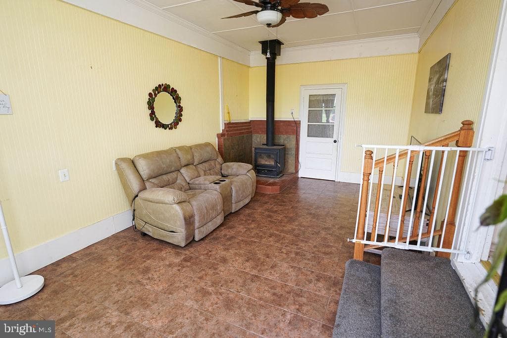 513 Linden Lane photo 26