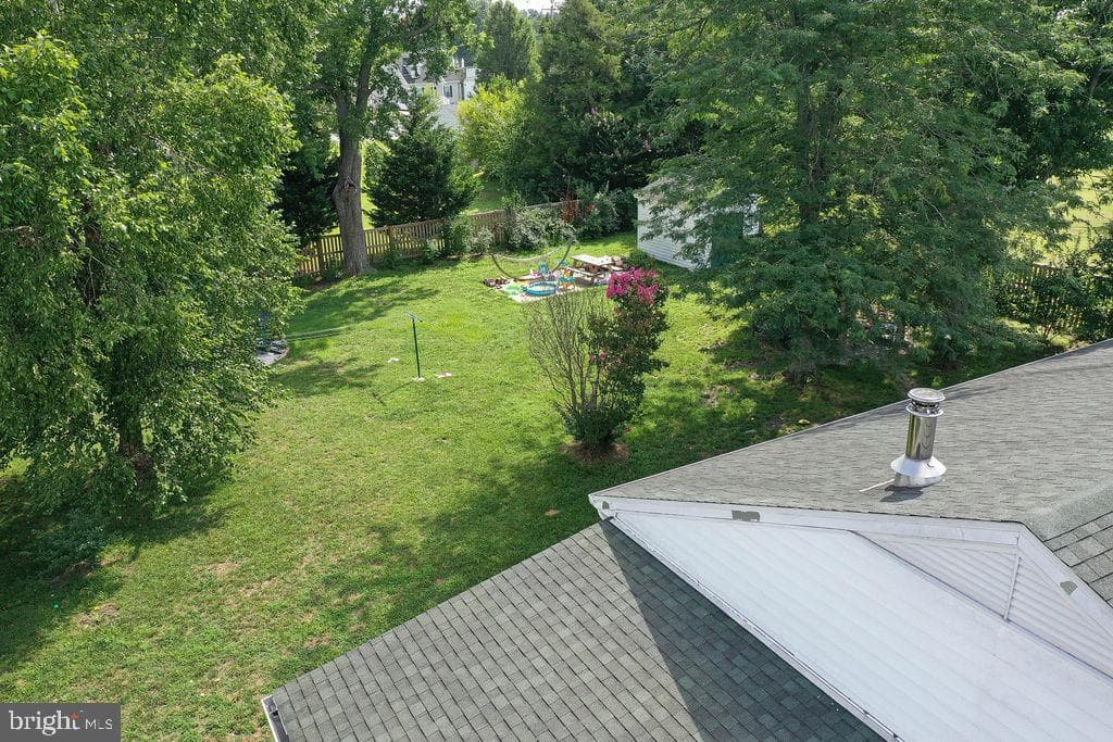 513 Linden Lane photo 40