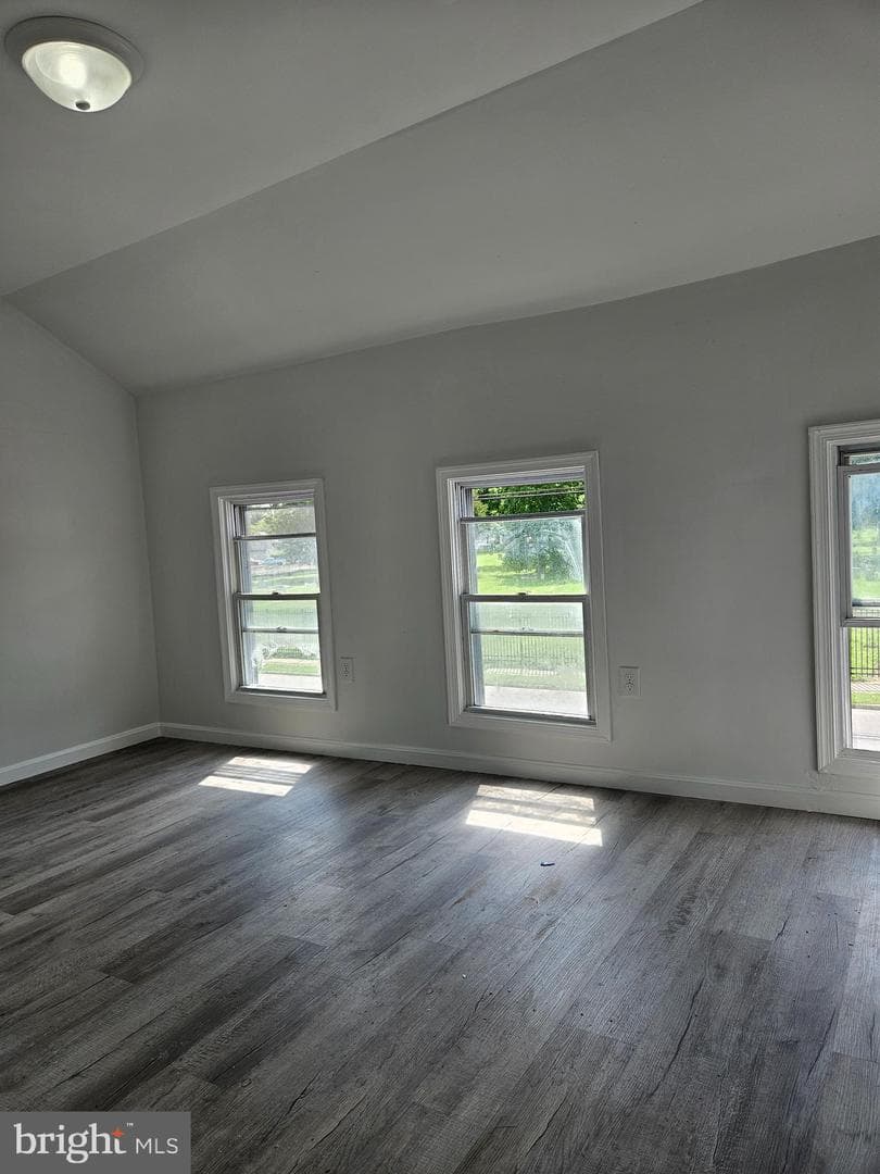 631 High Street photo 12