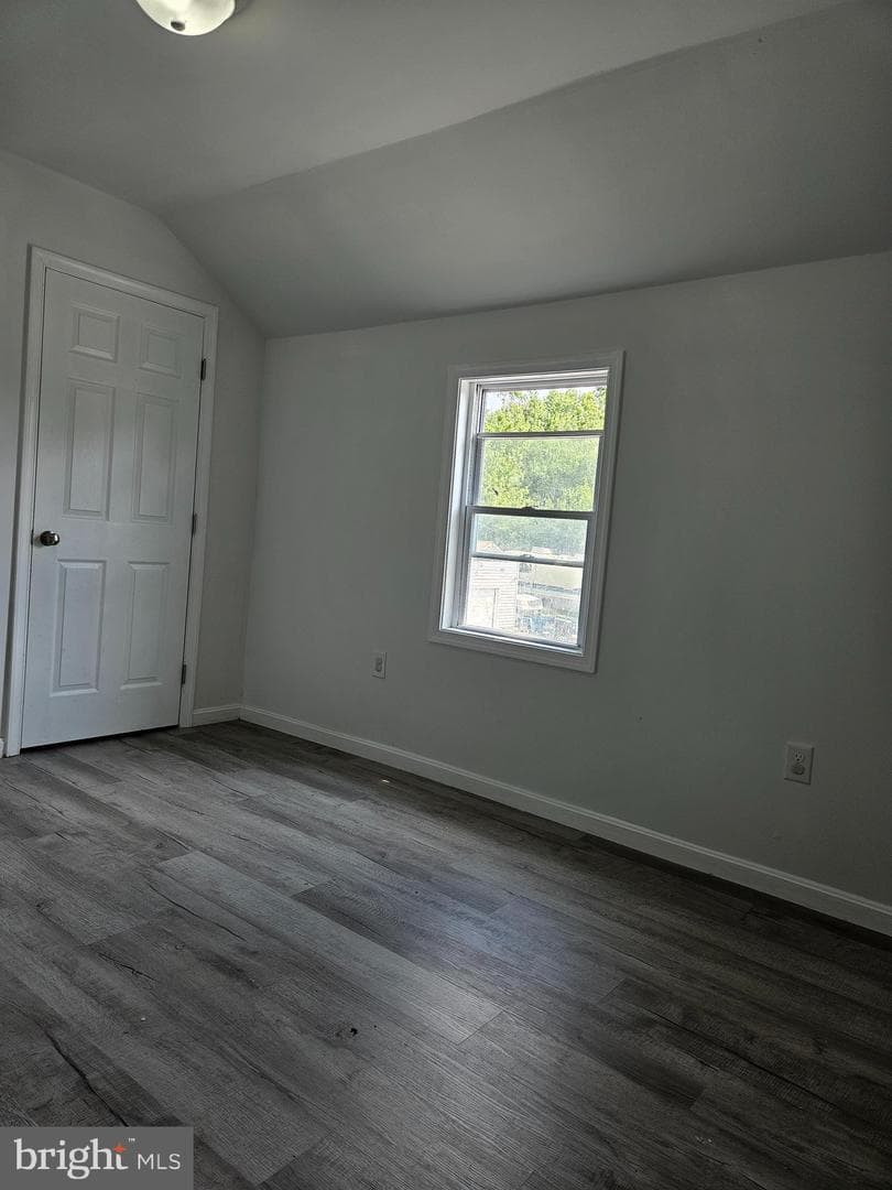 631 High Street photo 13