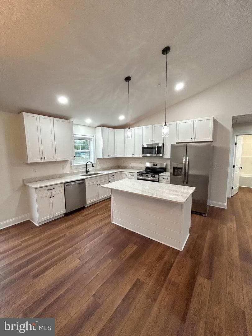 311 Prospect Street photo 8