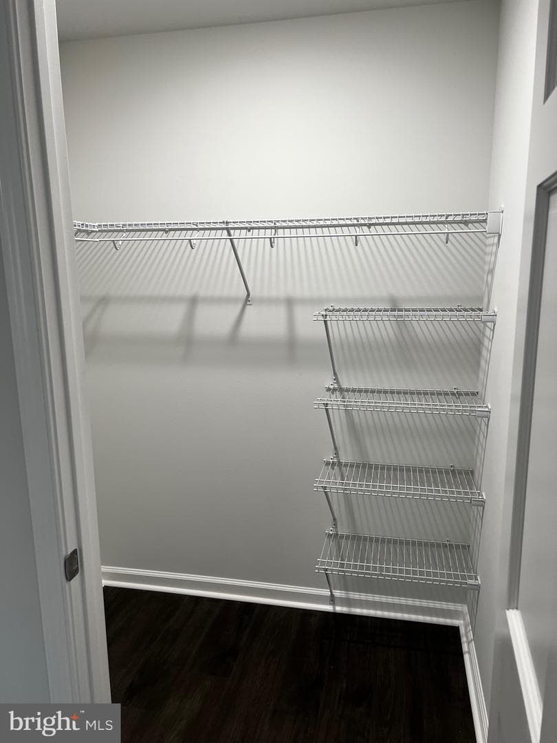634 Douglas Street photo 28