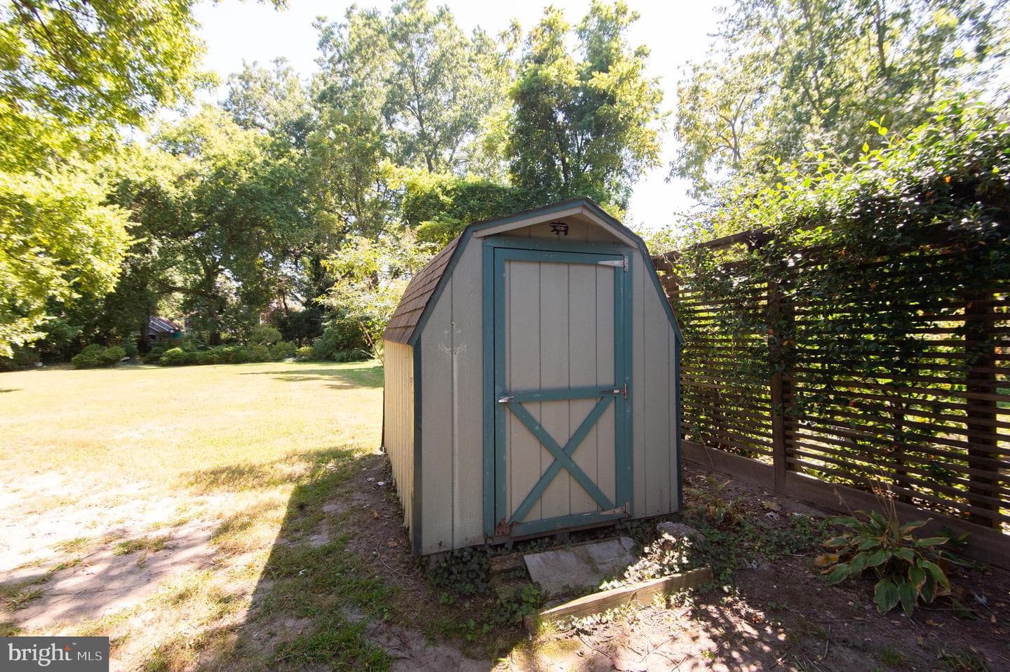 122 Vue De Leau St photo 34