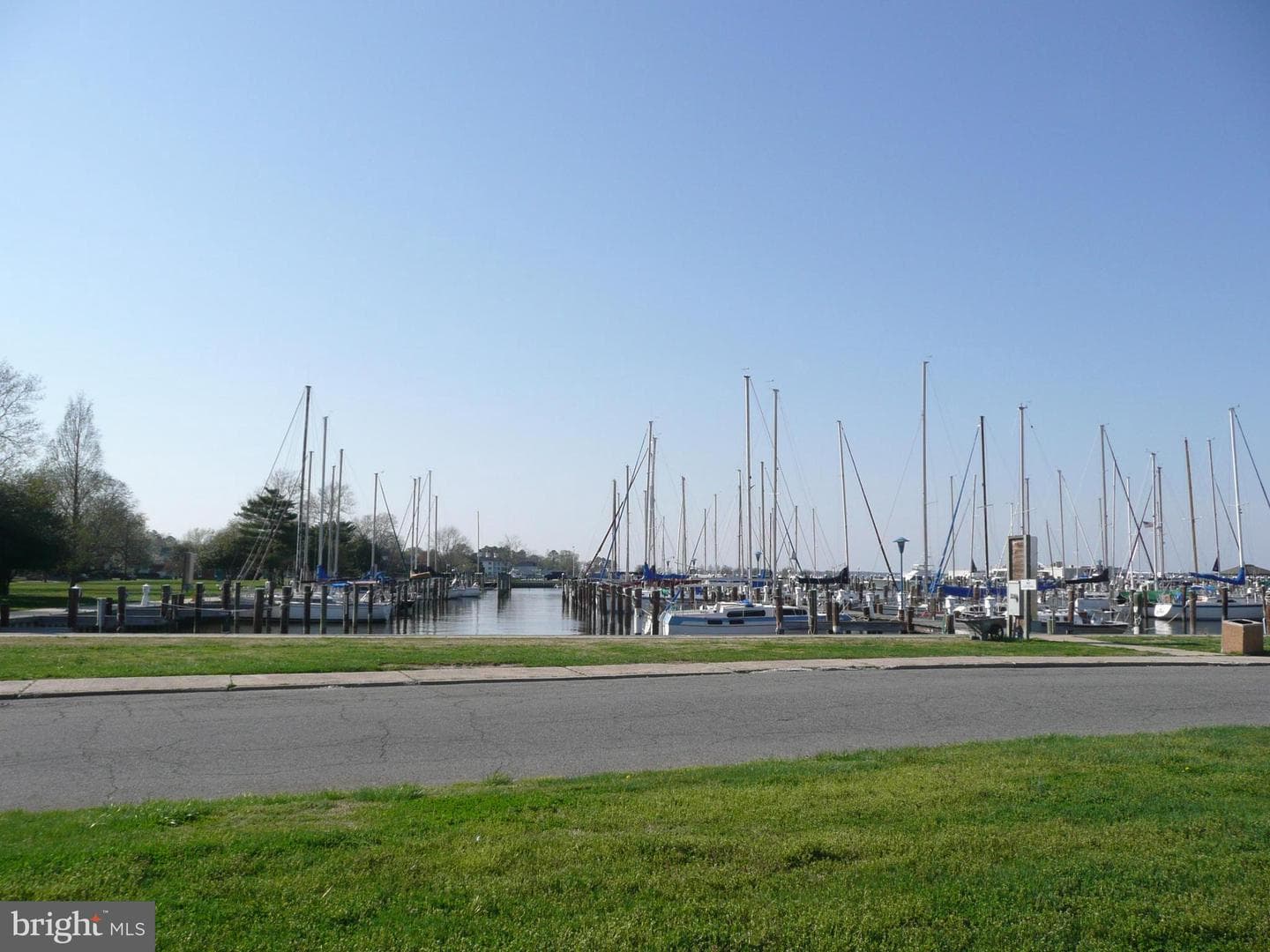 122 Vue De Leau St photo 43