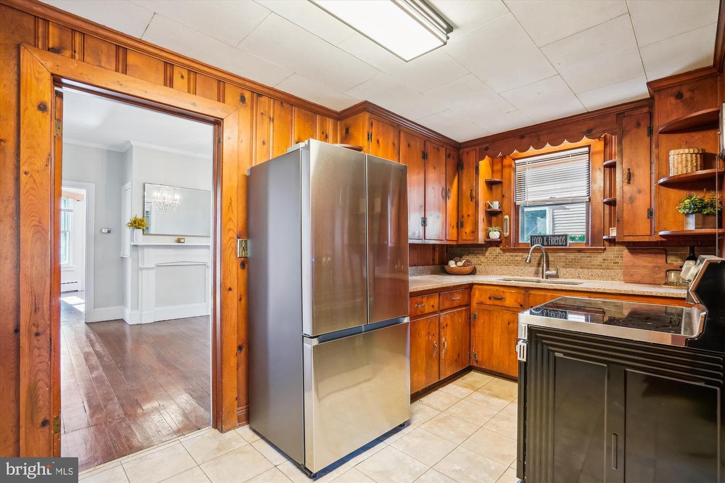 817 Locust Street photo 10