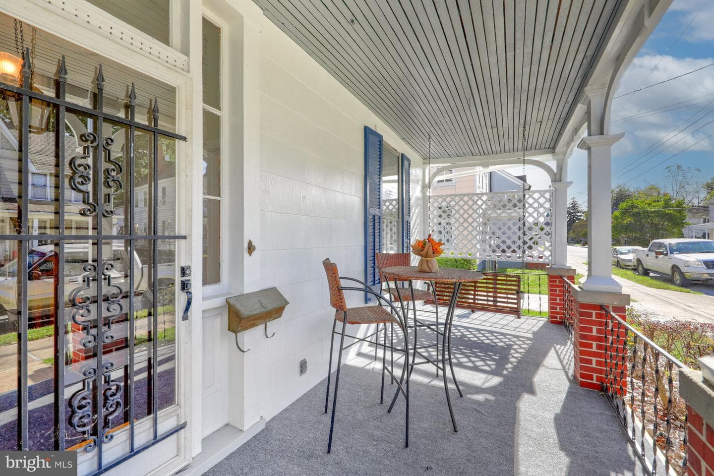 817 Locust Street photo 3