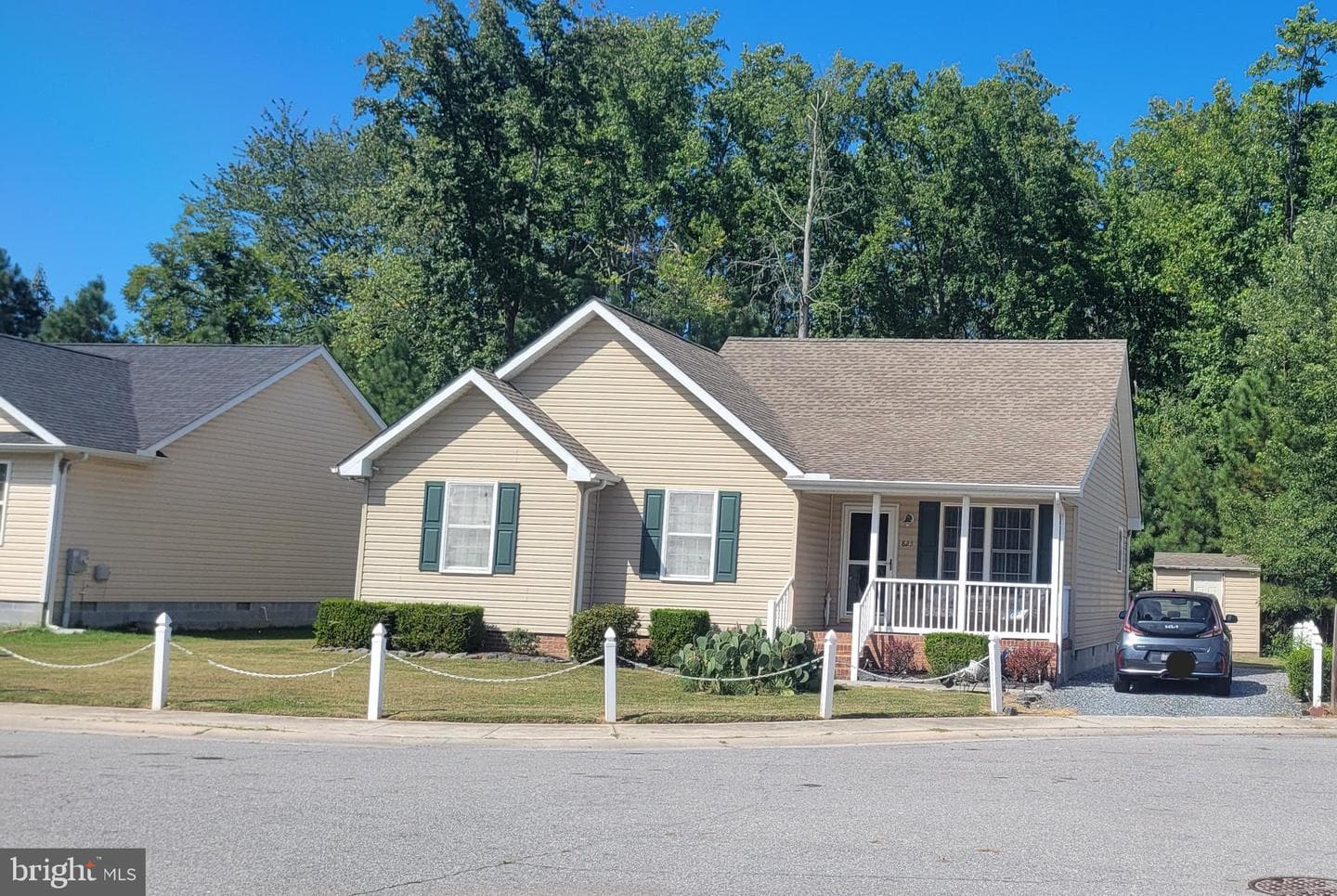 825 Ames Court, Cambridge