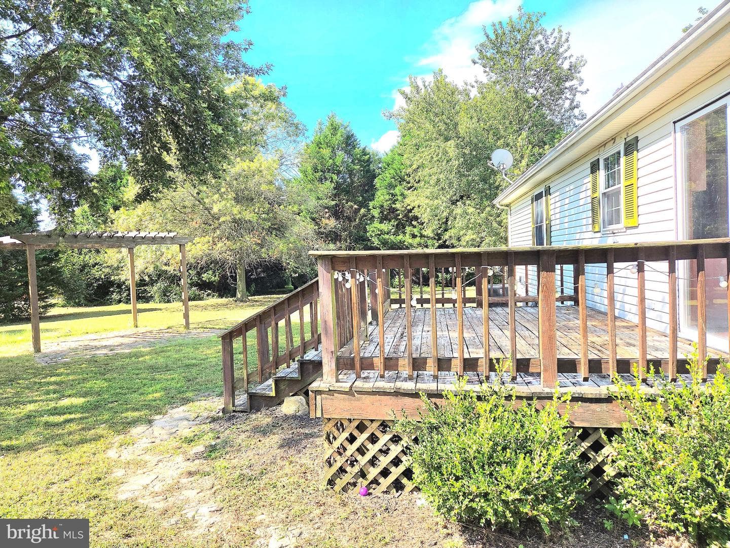 6905 Lowery Court photo 2
