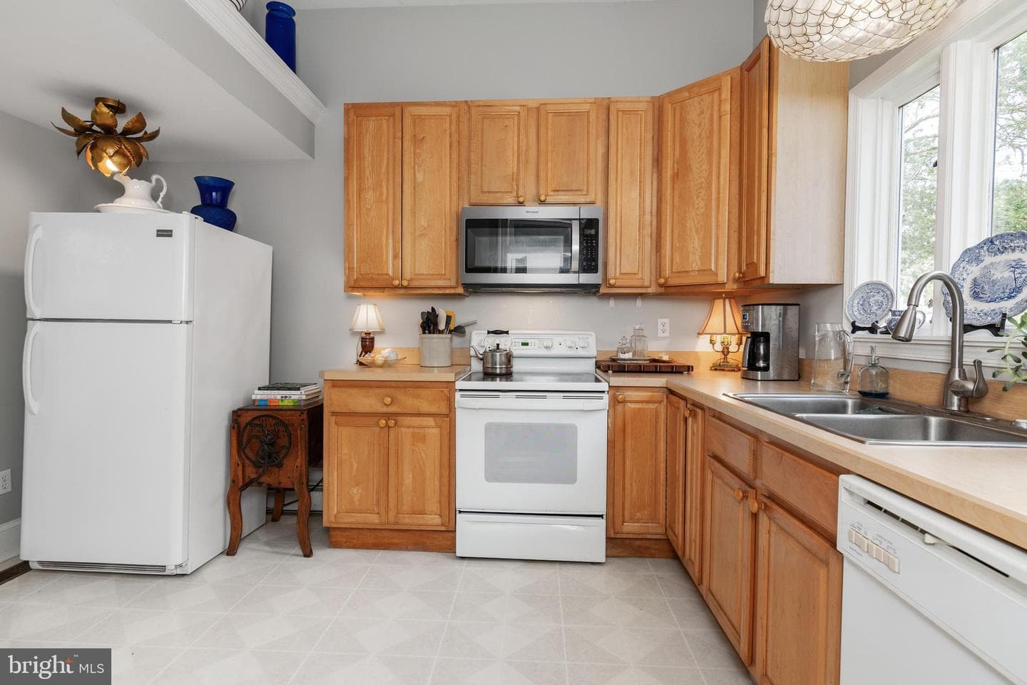 306 Oakley Street photo 25