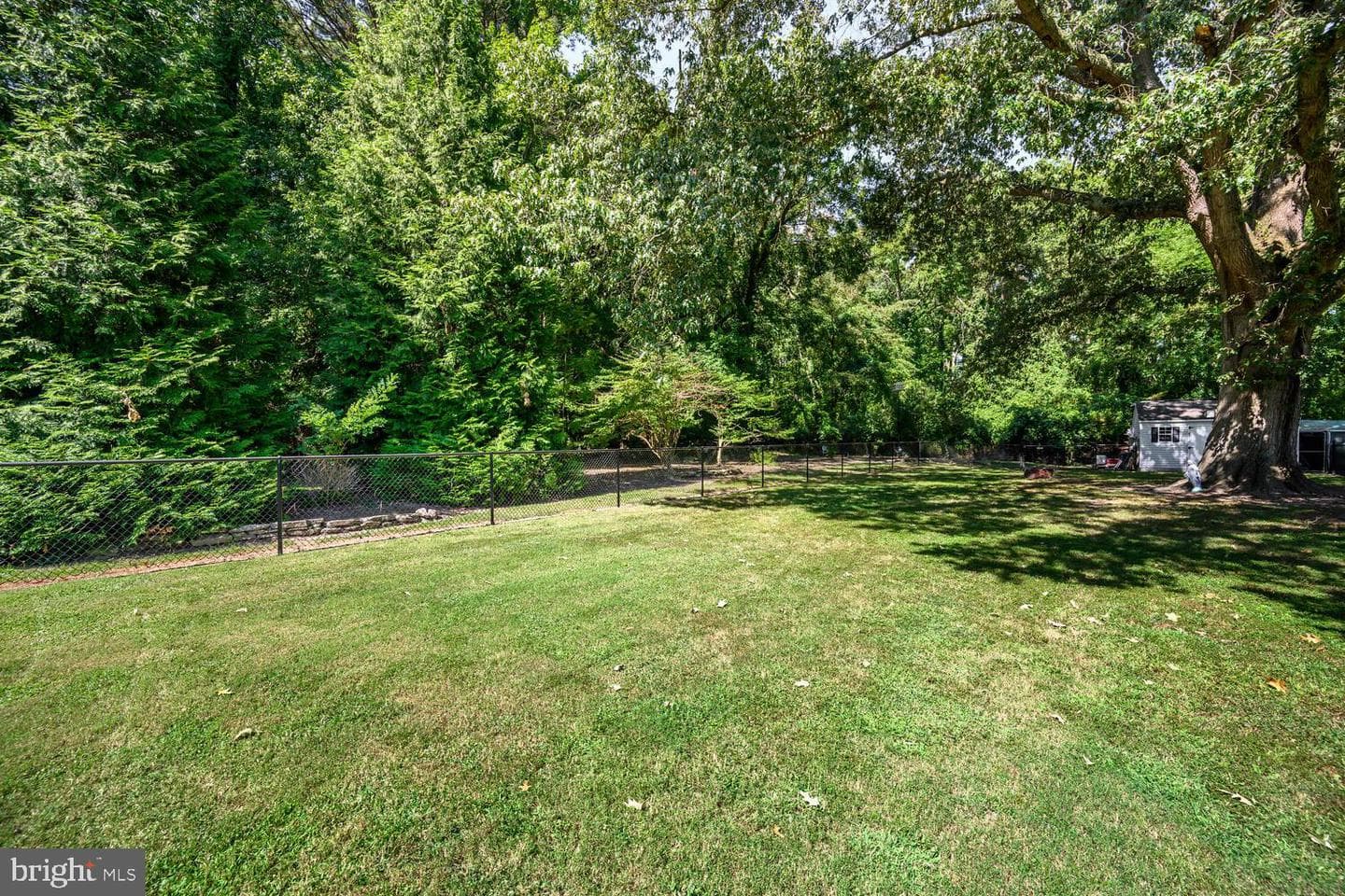 417 Talbot Avenue photo 37