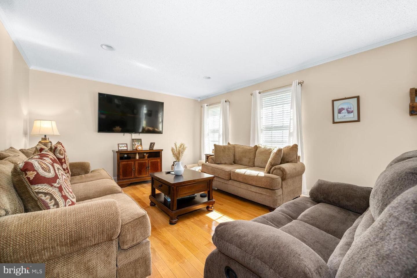 417 Talbot Avenue photo 6