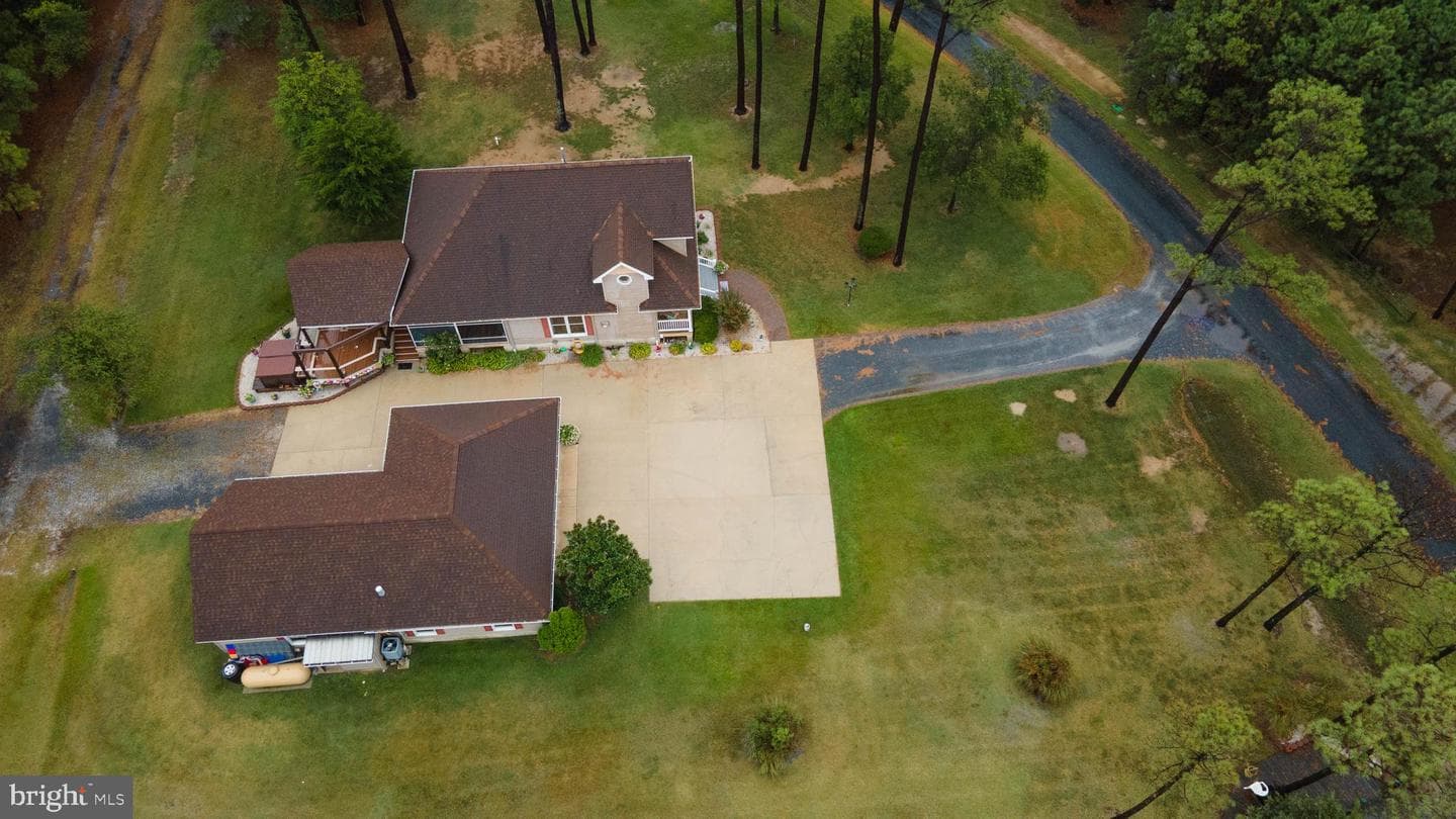 3313 Belfiore Road photo 17