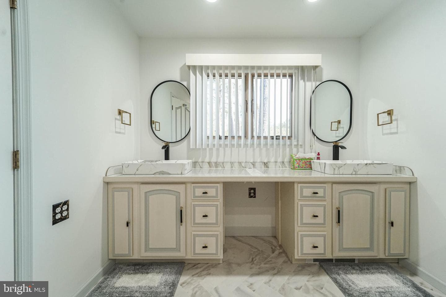 3313 Belfiore Road photo 55