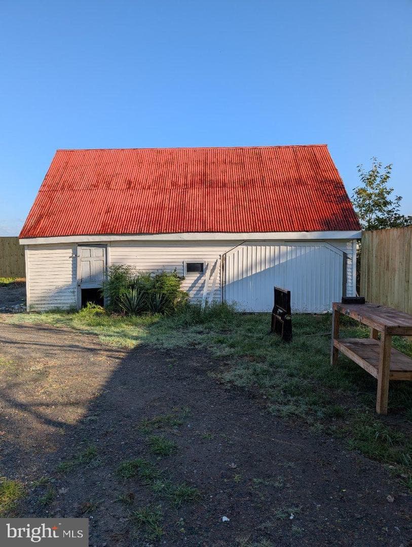 1058 Taylors Island Road photo 4